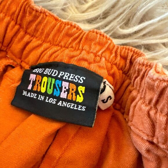 orange trousers 🍊 - Picture 4 of 5